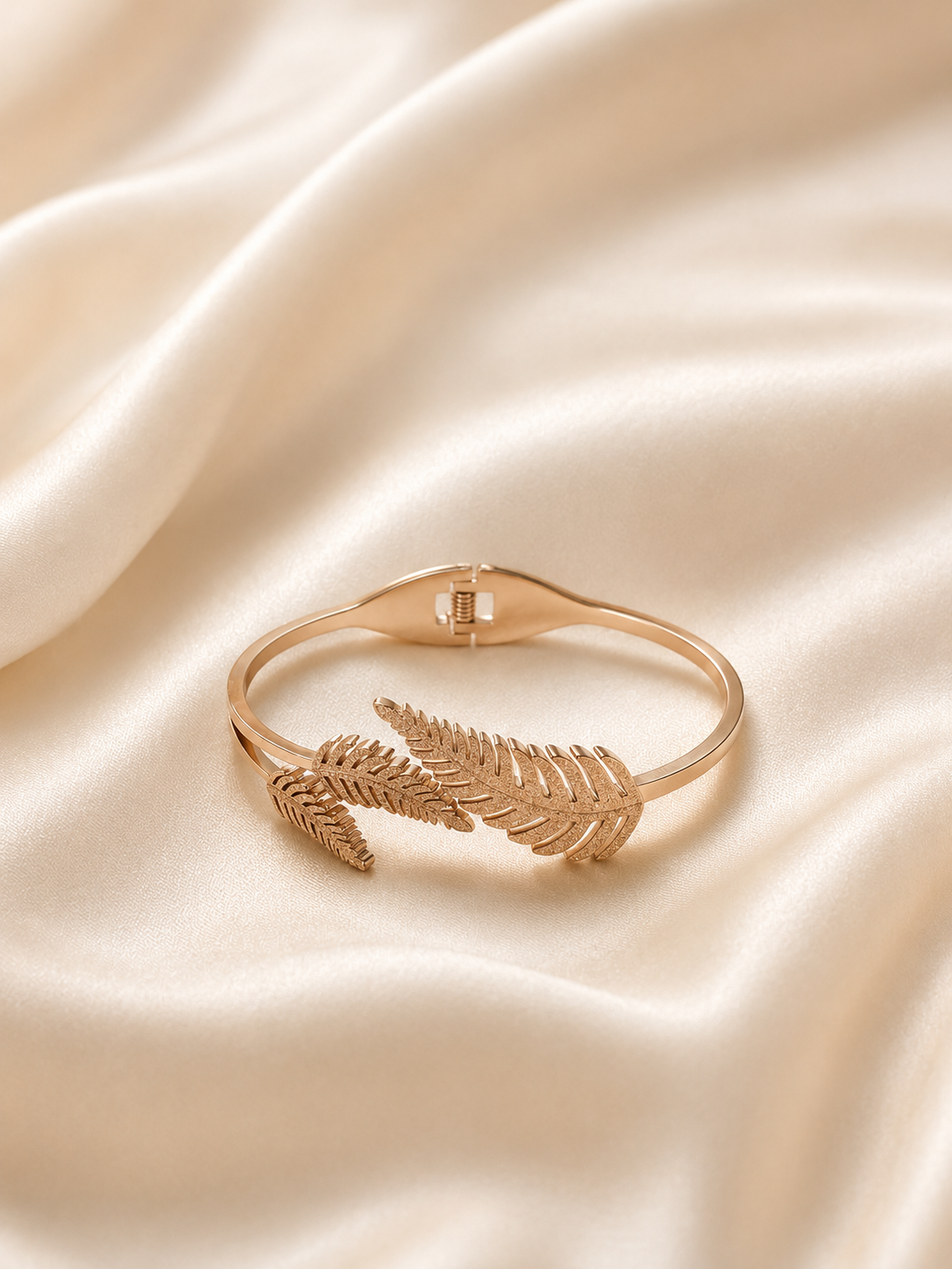 Celestia Leaf Rose Gold Kada
