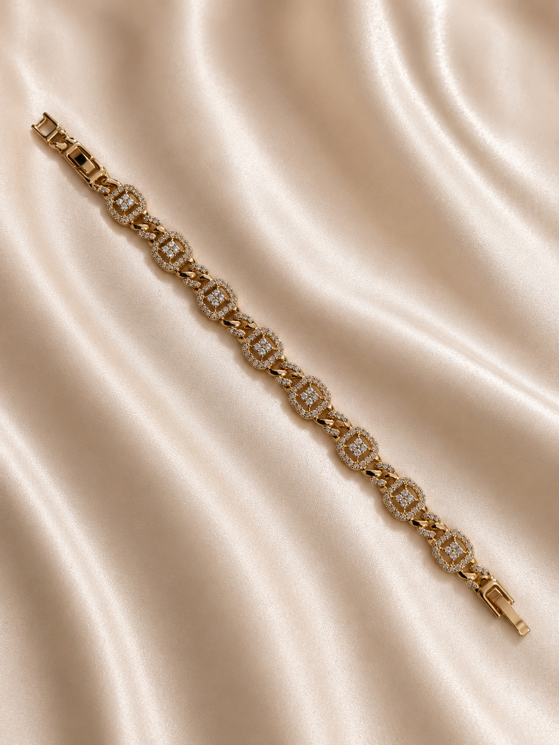 Royal Diamond Link Bracelet