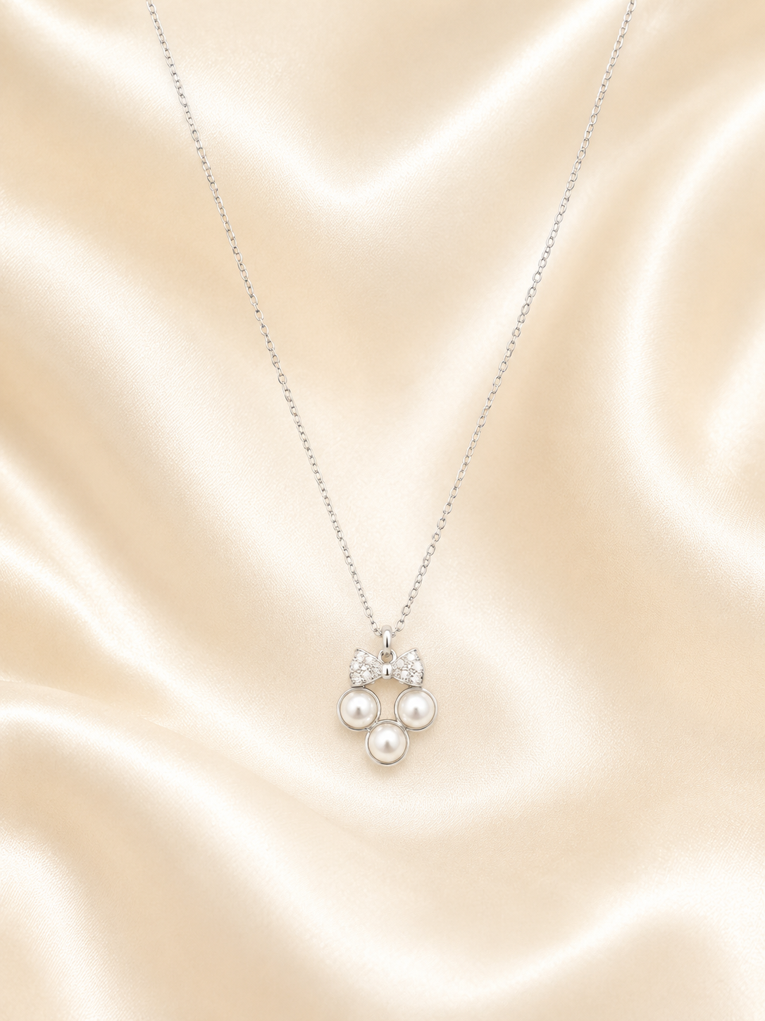 Elegant Pearl Bow Pendant Necklace