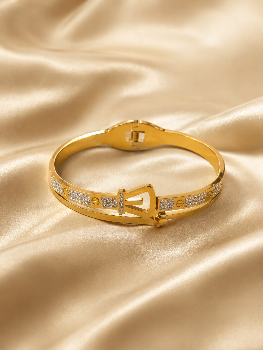 Luxury Crystal Buckle Gold Bangle Bracelet for Women