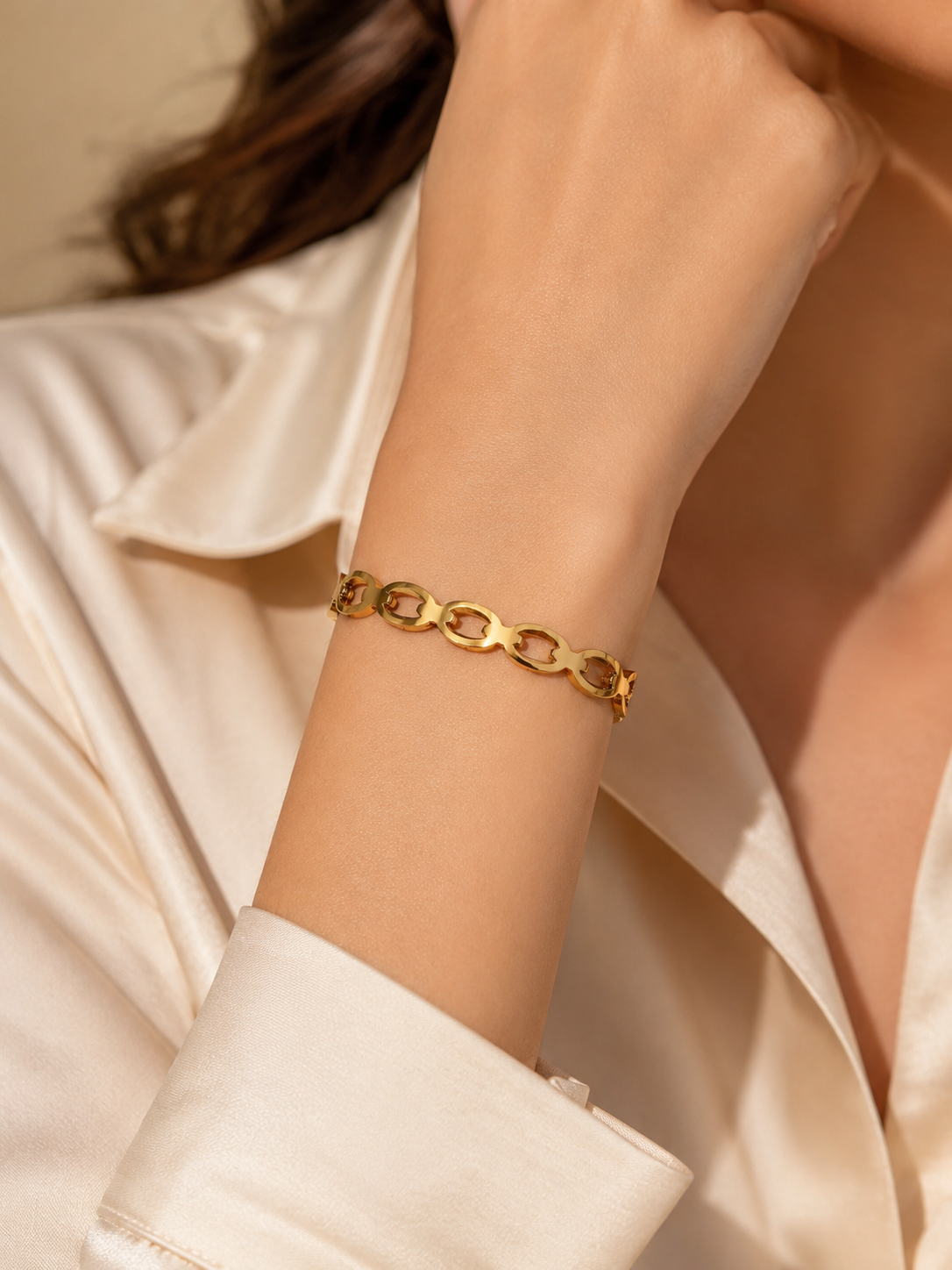 Classic Golden Orbit Bracelet