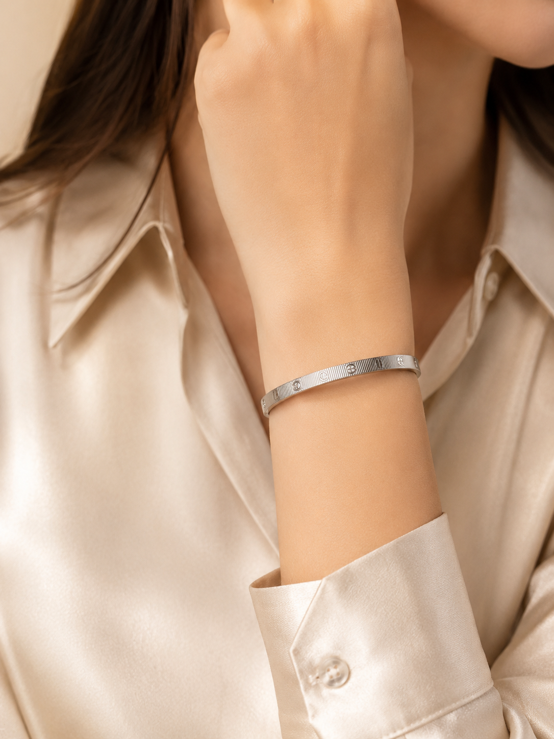 Silver Luxe Crystal Kada