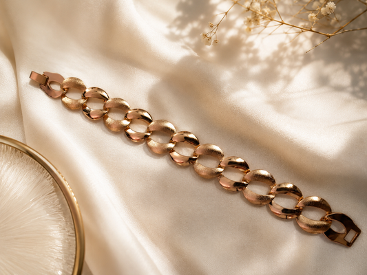 Golden Luxe Chunky Chain Bracelet